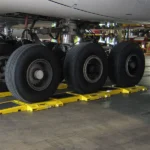 aircraft-landing-gear-weighing-close-up