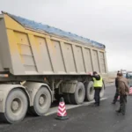 truck-weigh-inspection-roadside